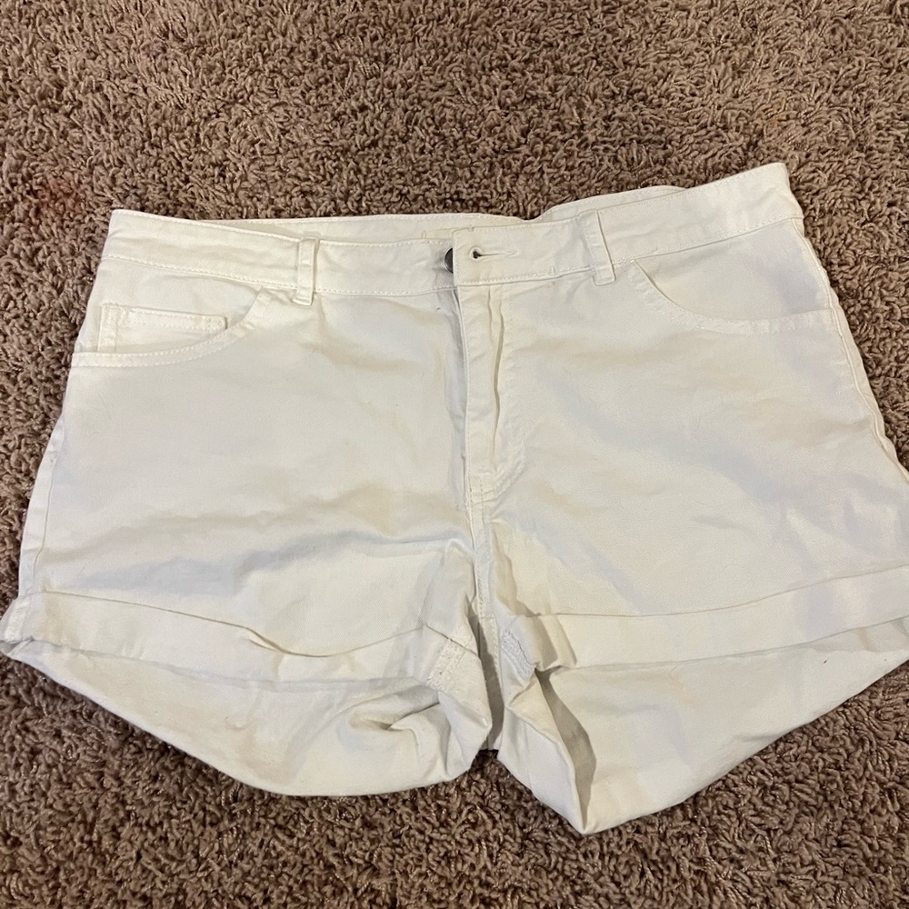 White jean shorts